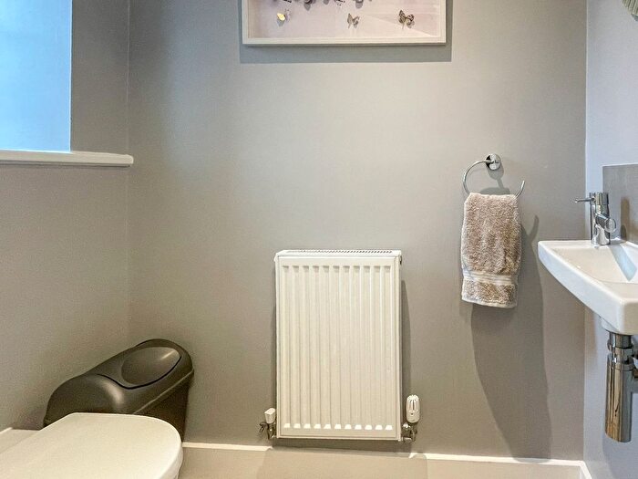 2 Bedroom Semi-Detached House For Sale In Victoria Close, King's Lynn, Norfolk, PE30