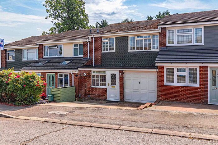 3 Bedroom Terraced House To Rent In Heath Brow, Hemel Hempstead, Hertfordshire, HP1