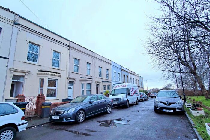 2 Bedroom Terraced House To Rent In Higham Street, Totterdown, Bristol, BS4