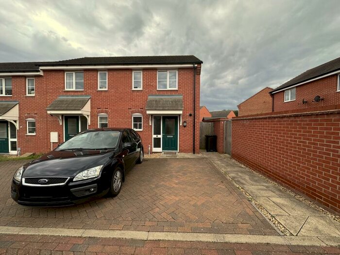 2 Bedroom End Of Terrace House To Rent In Hexham Avenue, Bourne, PE10