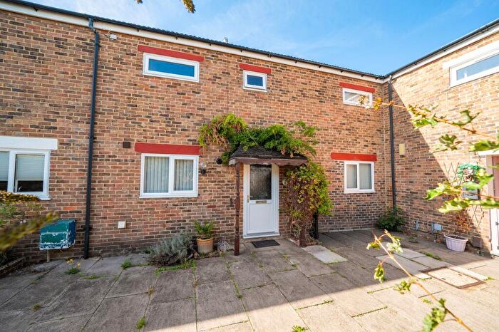 3 Bedroom Terraced House For Sale In Primrose Court, Andover, SP10