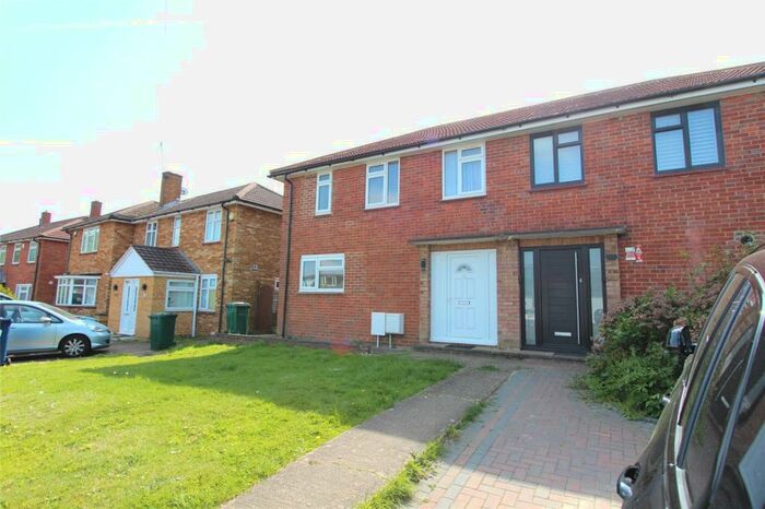 3 Bedroom Semi-Detached House To Rent In Green Lane, Edgware, HA8