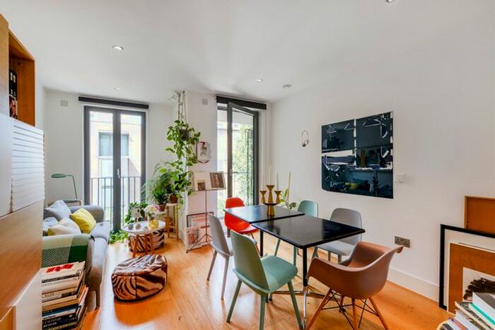 1 Bedroom Flat To Rent In Bonchurch Road, London, W10