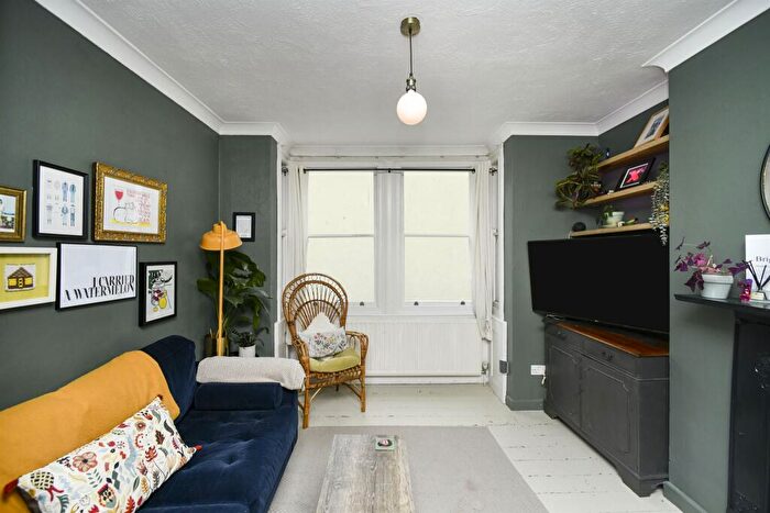 1 Bedroom Flat For Sale In Dyke Road Drive, Brighton, BN1