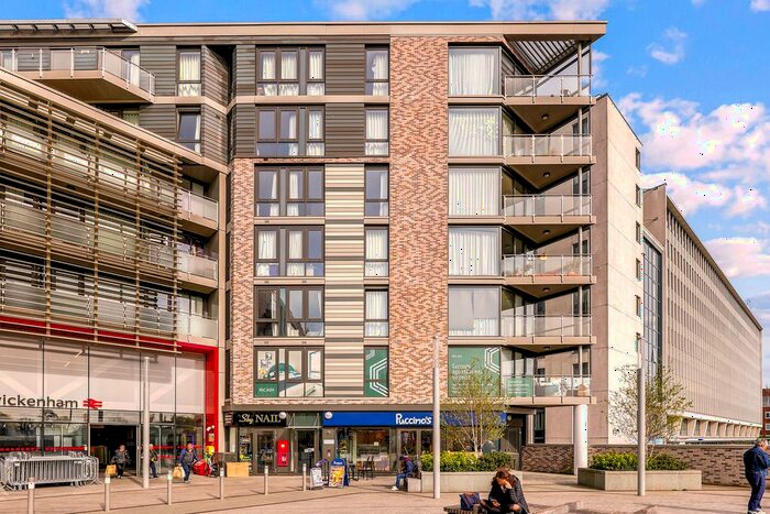 2 Bedroom Flat To Rent In Twickenham Gateway, London Road, Twickenham, TW1