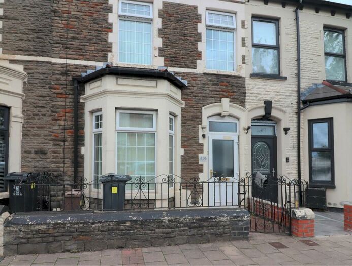 4 Bedroom Terraced House To Rent In Clare Road, Grangetown, Cardiff, CF11