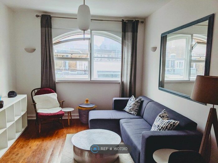 1 Bedroom Flat To Rent In Almeida Street, London, N1