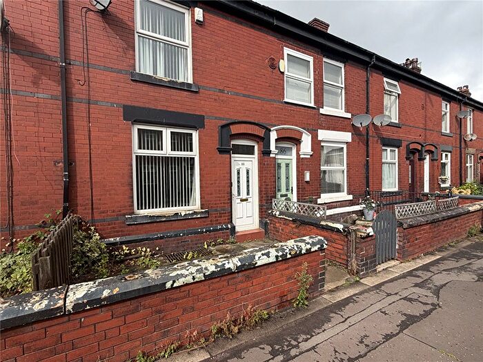 3 Bedroom Terraced House For Sale In Middleton Road, Heywood, Lancashire, OL10