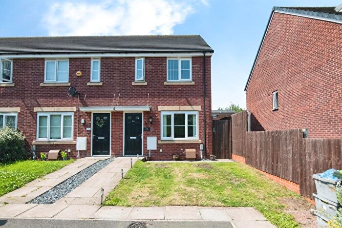 2 Bedroom End Of Terrace House For Sale In Irvan Avenue, West Bromwich, B70