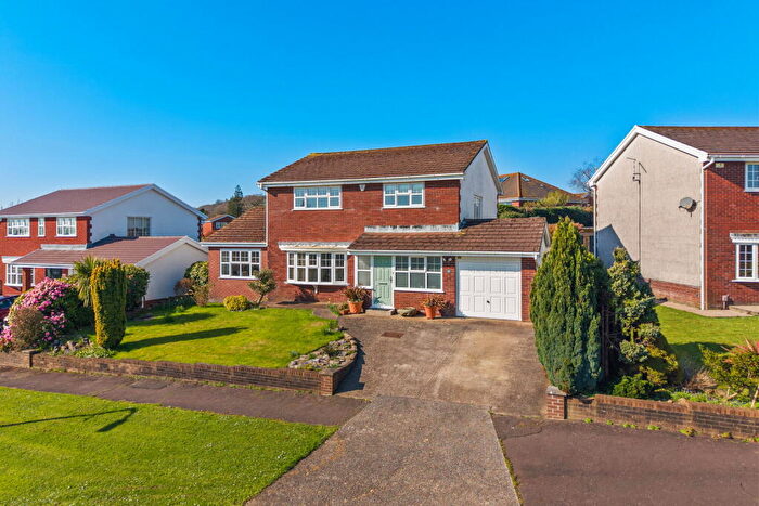 4 Bedroom Detached House For Sale In The Ridge, Sketty, Swansea, SA2