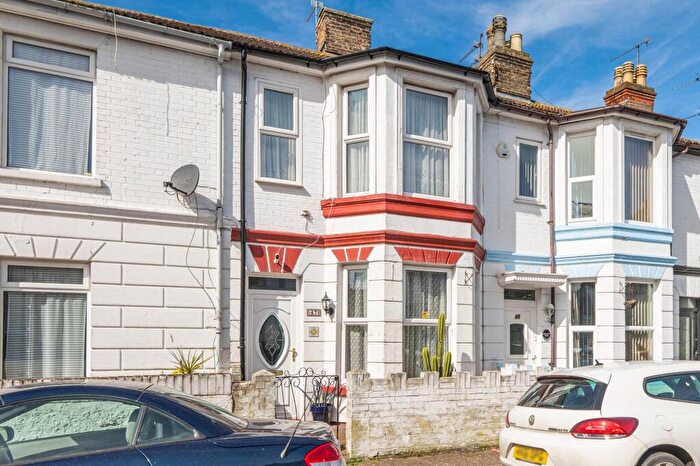 3 Bedroom Terraced House For Sale In Apsley Road, Great Yarmouth, NR30