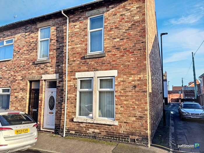 2 Bedroom Flat For Sale In Charles Street, Hazlerigg, Newcastle Upon Tyne, NE13