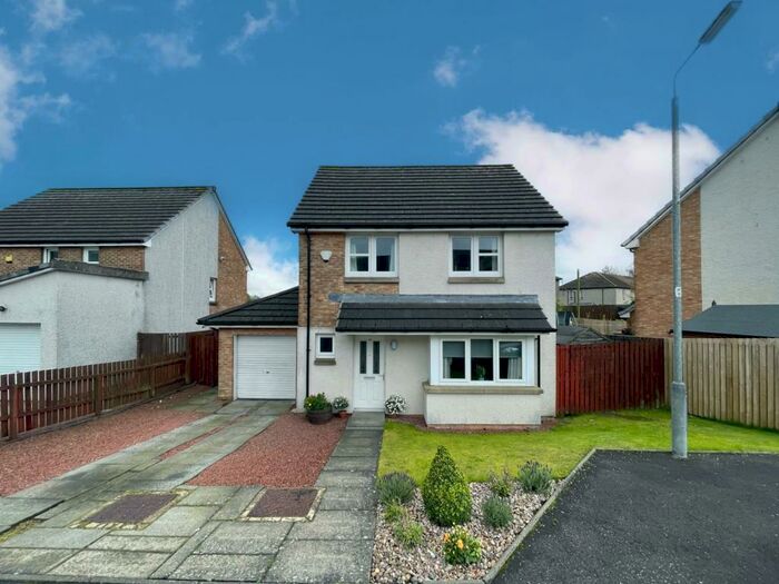 3 Bedroom Detached House For Sale In Millbarr Grove, Barrmill, KA15