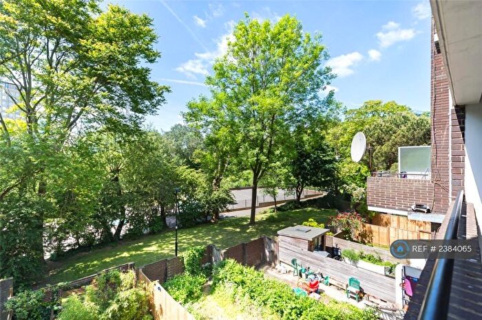 3 Bedroom Flat To Rent In Henfield Close, London, N19