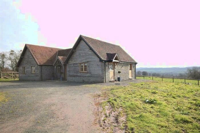 3 Bedroom Character Property For Sale In Castle Frome, Ledbury, Herefordshire, HR8