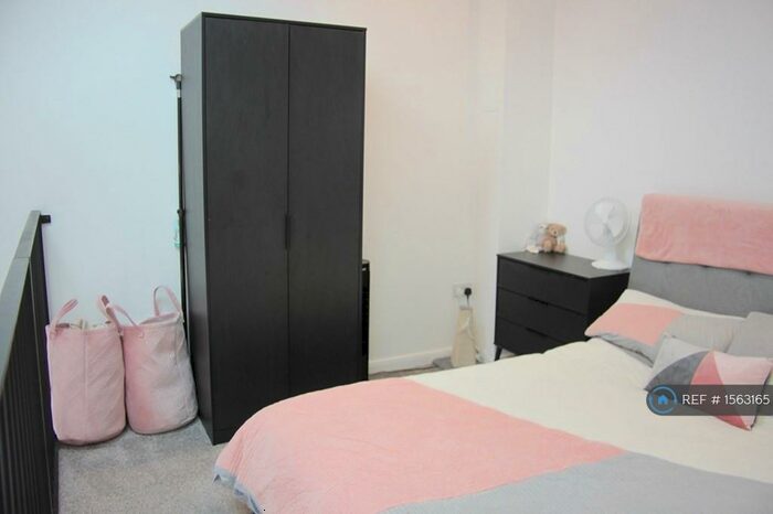 1 Bedroom Flat To Rent In Memorial Road, Worsley, Manchester, M28