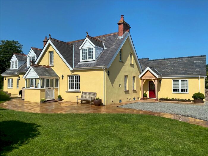 6 Bedroom Detached House For Sale In Cwmcrawnon Road, Llangynidr, Crickhowell, Powys, NP8