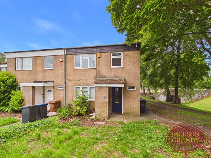 3 Bedroom End Of Terrace House For Sale In Shire Place, Overstone Lodge, NN3