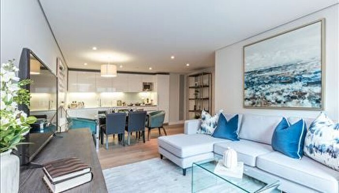 3 Bedroom Flat To Rent In Merchant Square East, London, W2