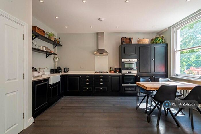 2 Bedroom Flat To Rent In Northwold Road, London, N16