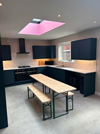 7 Bedroom Terraced House To Rent In Milnthorpe Street, Manchester, Greater Manchester, M6