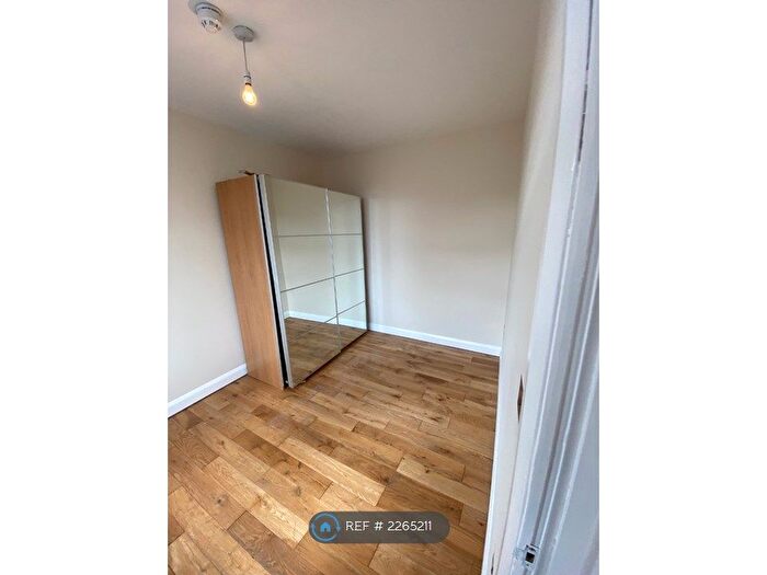 1 Bedroom Flat To Rent In Gloucester Road, Horfield, Bristol, BS7