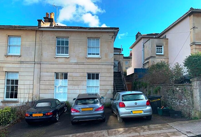2 Bedroom Flat To Rent In Nugent Hill, Cotham, Bristol, BS6