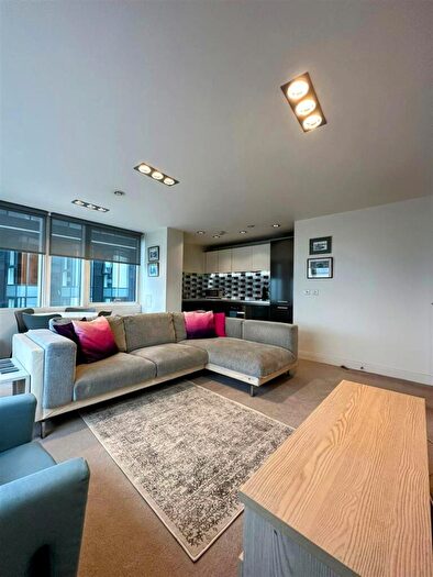 2 Bedroom Apartment To Rent In Strand Street, Liverpool, L1