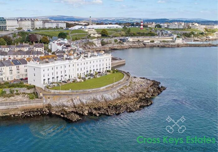 2 Bedroom Flat To Rent In Grand Parade, The Hoe, PL1