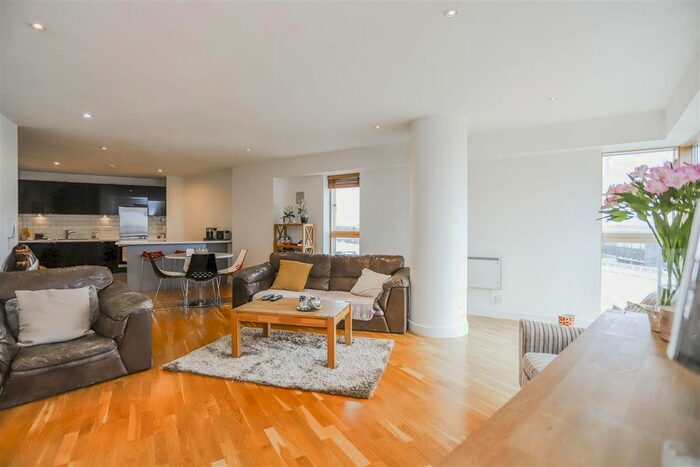 2 Bedroom Property To Rent In St. Johns Gardens, Bury, BL9