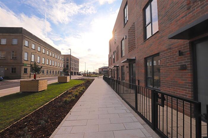 3 Bedroom Town House To Rent In Black Horse Street, Bolton, BL1