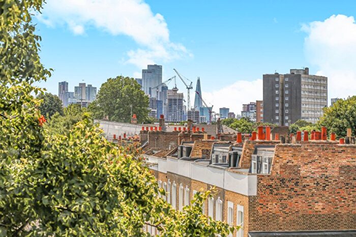 1 Bedroom Flat For Sale In Mildmay Road, Islington, N1