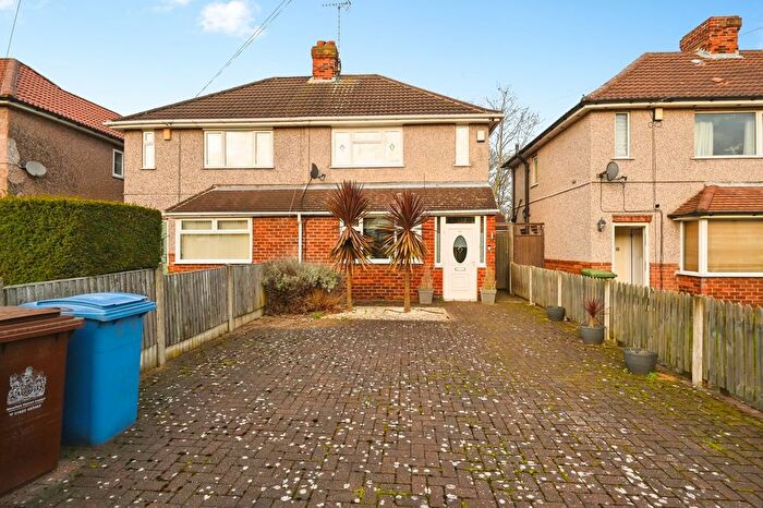 2 Bedroom Detached House For Sale In Edgehill Grove, Mansfield Woodhouse, Mansfield, Nottinghamshire, NG19