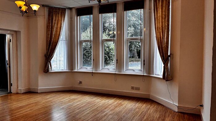 1 Bedroom Flat To Rent In Wollstonecraft Road, Boscombe, BH5