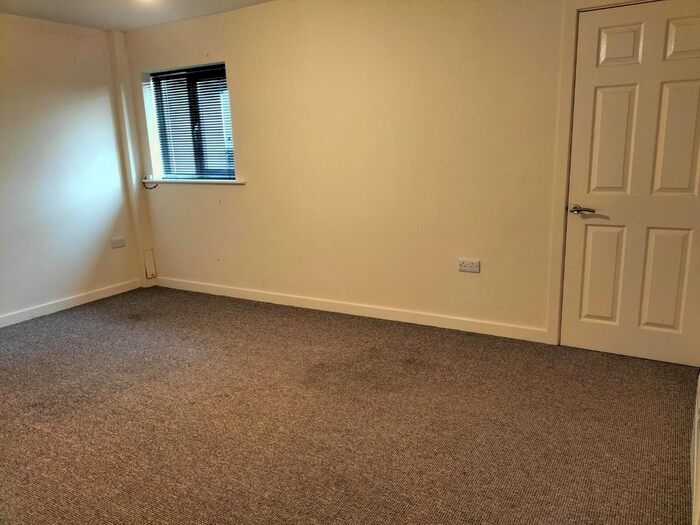 1 Bedroom Flat To Rent In Shadygrove Road, Carlisle, CA2