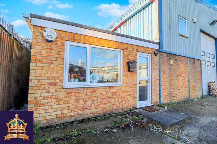 Detached House To Rent In Charfleets Road, Canvey Island, SS8