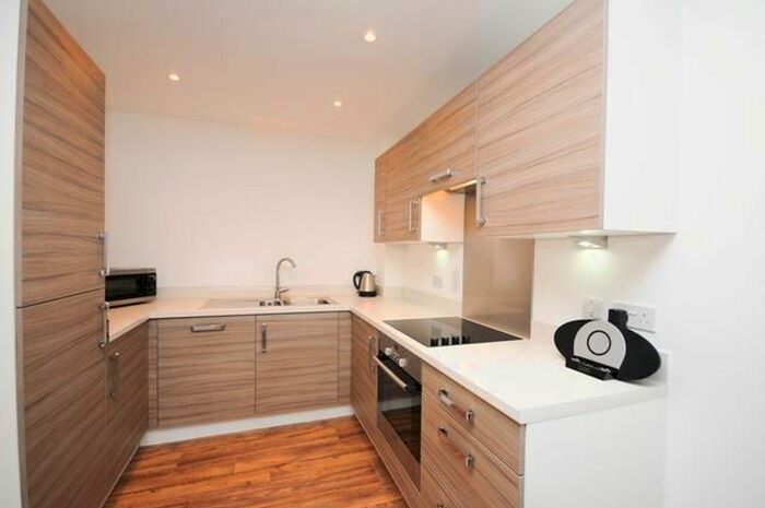 1 Bedroom Flat To Rent In College Street, Southampton, SO14