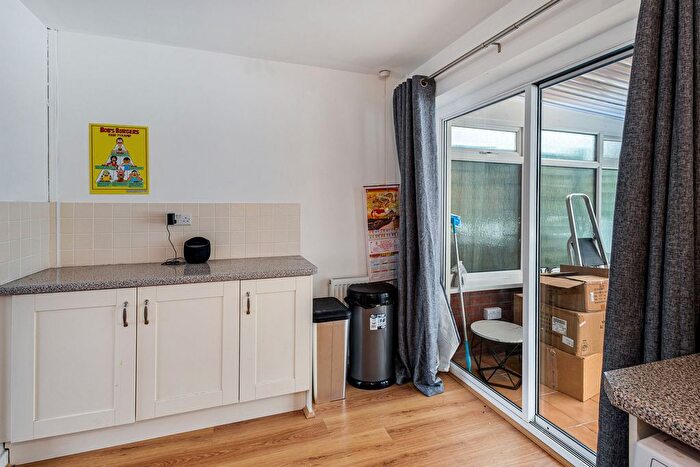 2 Bedroom Semi-Detached House For Sale In Coldstone Drive, Ashton-In-Makerfield, WN4