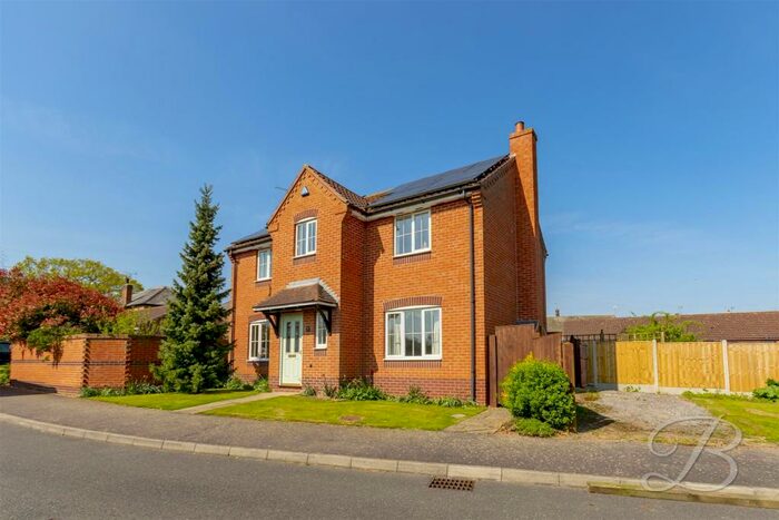 4 Bedroom Detached House For Sale In Milner Fields, Wellow, Newark, NG22