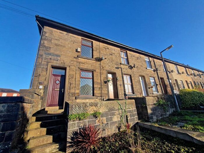 2 Bedroom Property To Rent In Bevis Green, Bury, BL9