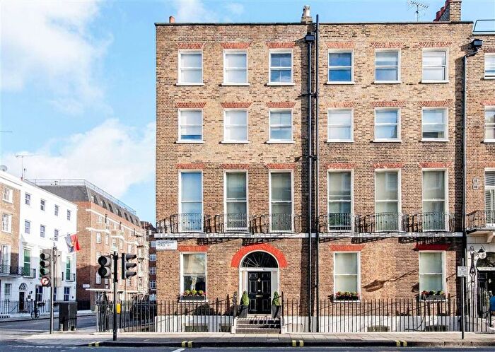 1 Bedroom Flat To Rent In Gloucester Place, Marylebone, W1U