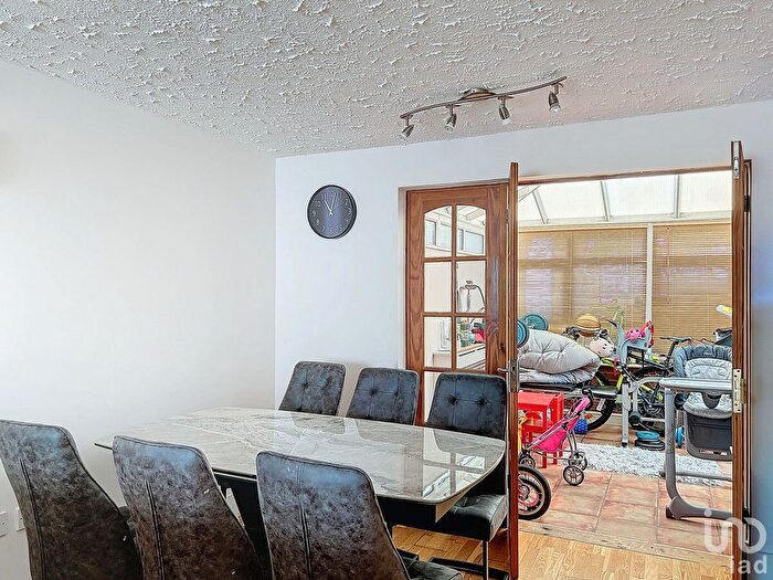 3 Bedroom Terraced House For Sale In The Downs, Harlow, CM20
