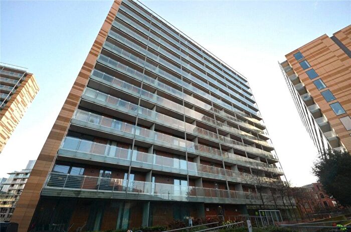2 Bedroom Apartment To Rent In St Georges Island, Kelso Place, Manchester City Centre, Greater Manchester, M15