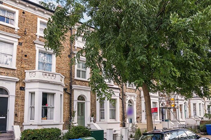 1 Bedroom Flat For Sale In Wilson Road, Camberwell, London, SE5