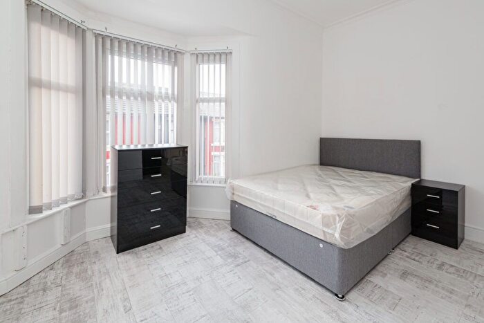 4 Bedroom Terraced House For Sale In Cambridge Road, Liverpool, L20