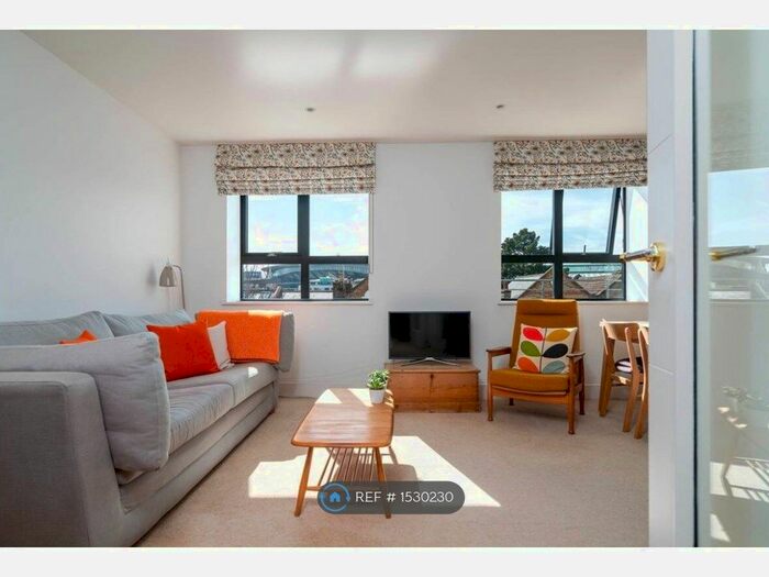 1 Bedroom Flat To Rent In Highbury Hill, London, N5