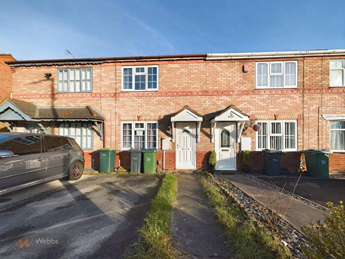 2 Bedroom Property To Rent In Lilian Grove, Bilston, WV14