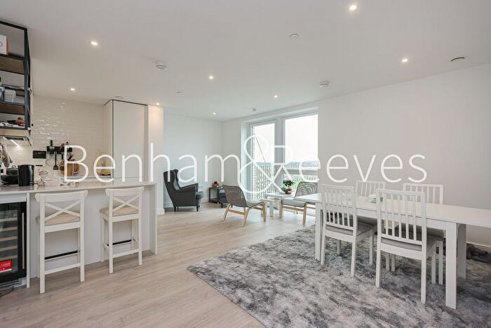 2 Bedroom Flat To Rent In Caldon Boulevard, Wembley, HA0