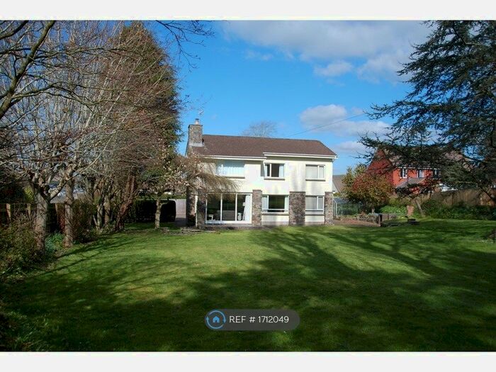 4 Bedroom Detached House To Rent In Landkey Road, Barnstaple, EX32