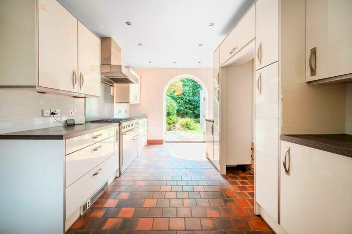 5 Bedroom Detached House To Rent In Coombe Park, Coombe, Kingston Upon Thames, KT2